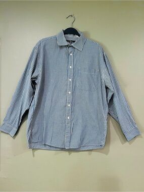 Men's Blue Gingham Long-Sleeve Button-Down Shirt